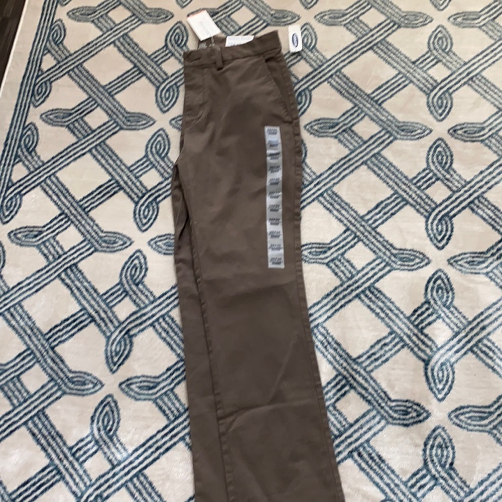 Old navy ultimate straight pants. 28x30